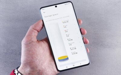 How To Free Up Space On Your Phone (Quick And Easy)